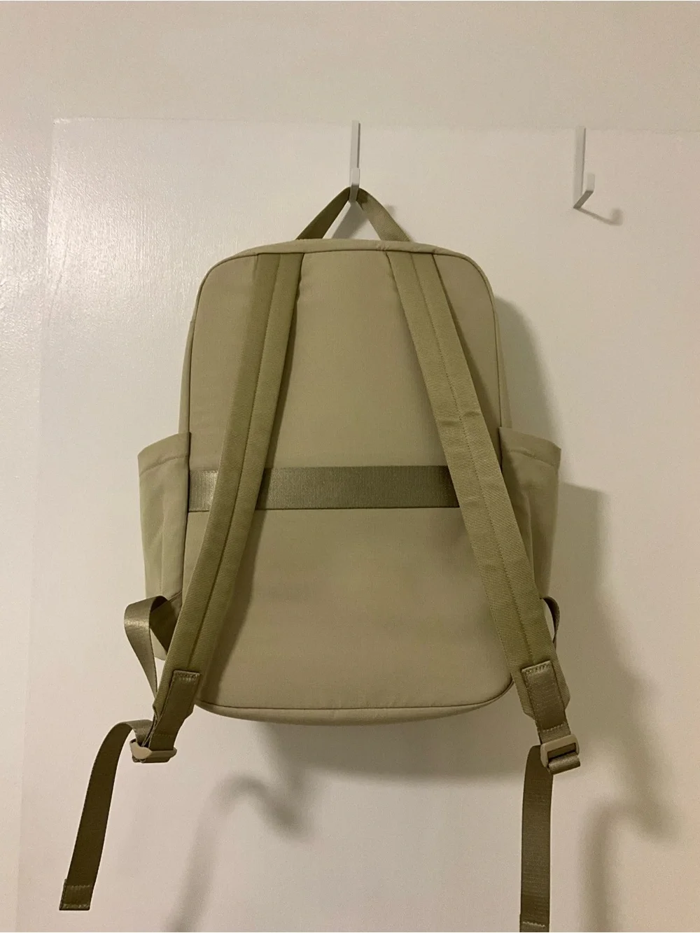 LULULEMON Green/Yellow Everyday Backpack 2.0 23L *DISCONTINUED* From 2